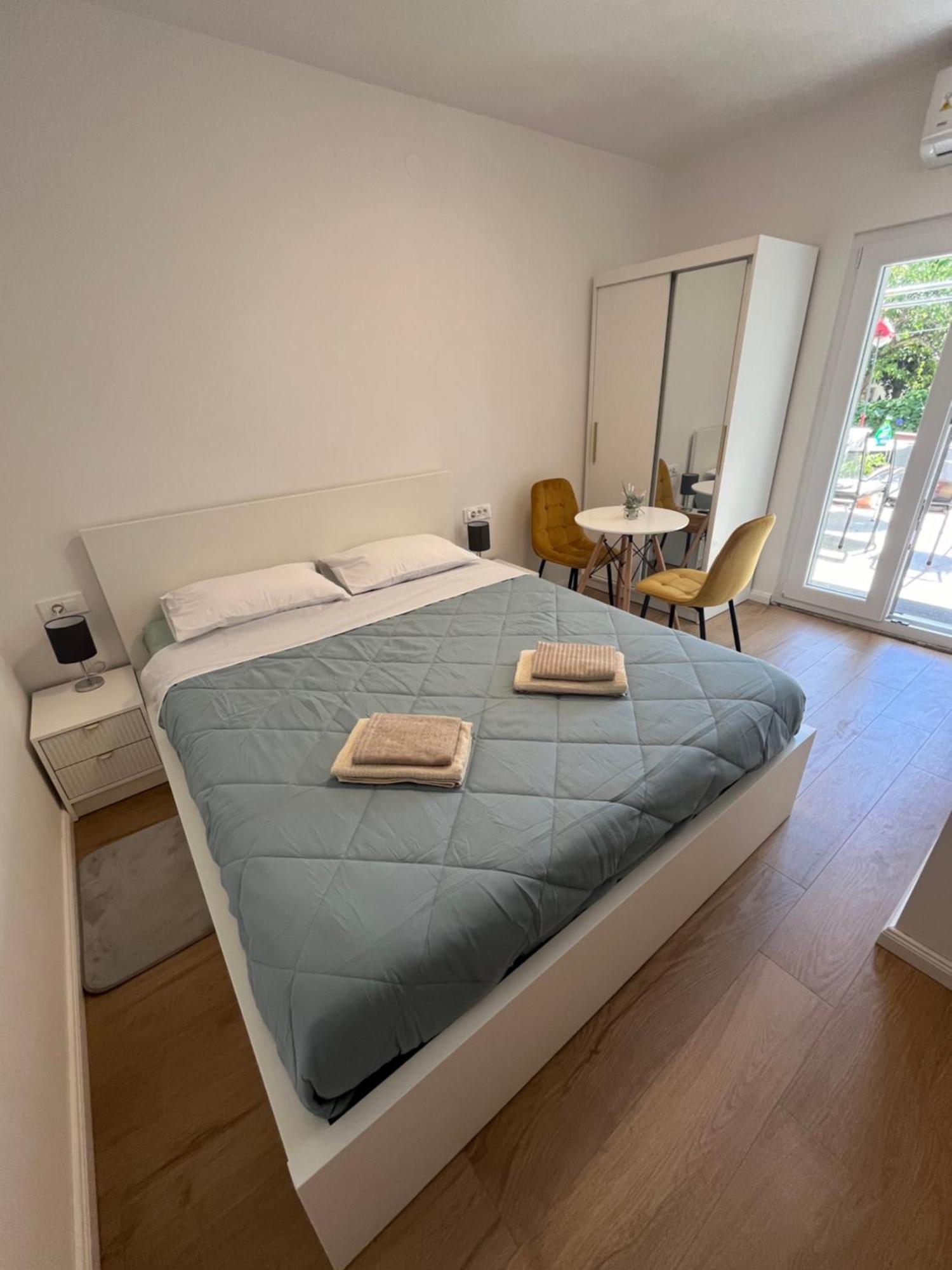 Appartamento Green Oasis For Two, 30 Meters From Sea Zara Esterno foto